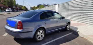 Skoda Superb 2003