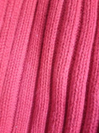 Jersey rojo de punto acanalado