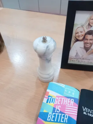 Set Casa: Salsiere, Macina Sale, Portafoto.