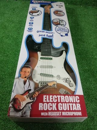 Chitarra a 6 corde in metallo