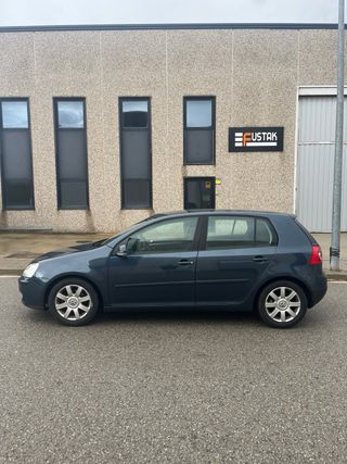 Volkswagen Golf 2005