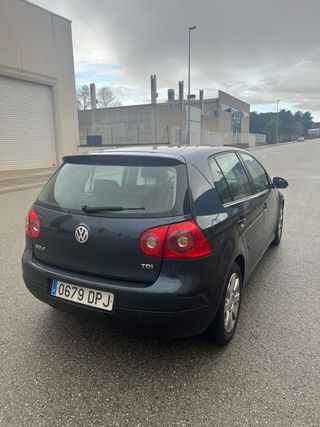 Volkswagen Golf 2005