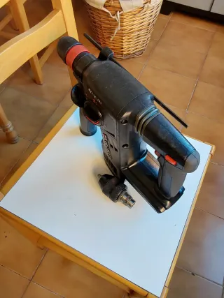 TALADRO WURTH PERCUTOR CINCELADOR M-CUBE 18V