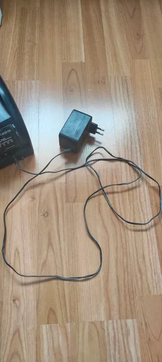 Mini TV Portátil vintage