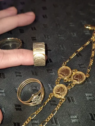 Conjunto de Joyas Antiguas de Oro