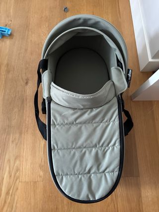 Capazo Babyzen YOYO + sacco su misura