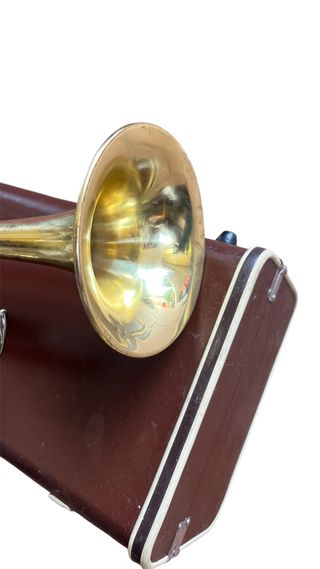 Tromba Yamaha YTR 2320 con custodia