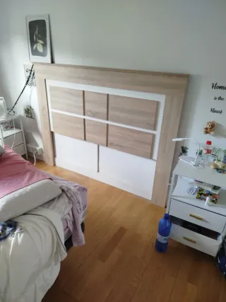 Cabecero de cama madera y tela beige