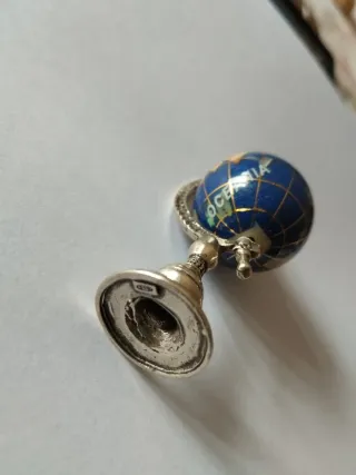 Mini mappamondo argento 800