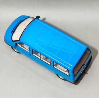 Volkswagen T4 KK Scale escala 1/18