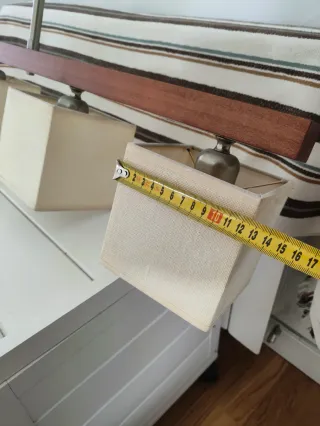 Lámpara colgante 4 tulipas madera color cerezo