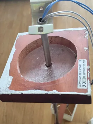 Lámpara colgante 4 tulipas madera color cerezo