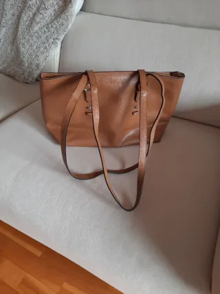 Bolso color camel
