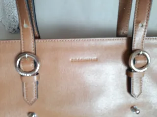 Bolso color camel