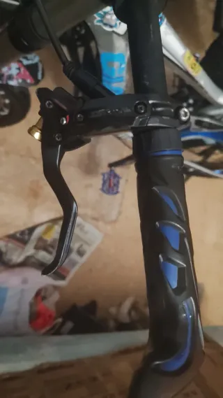 Giant Glory 00 8.0 Talla S Fox 200