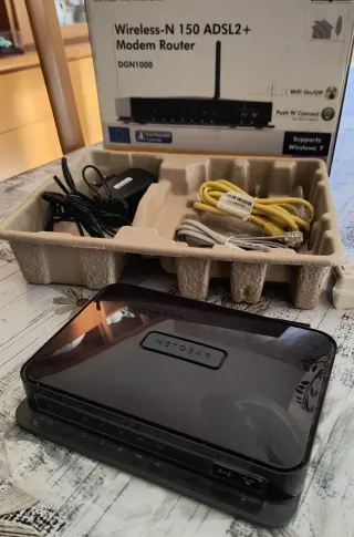 Router Modem Netgear DGN1000 Wireless-N 150 ADSL2+