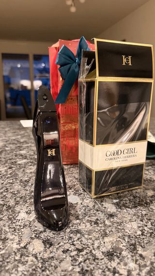 Perfume Good Girl Carolina Herrera Negro/Dorado