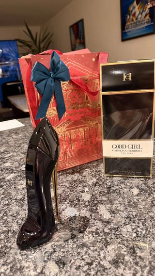 Perfume Good Girl Carolina Herrera Negro/Dorado