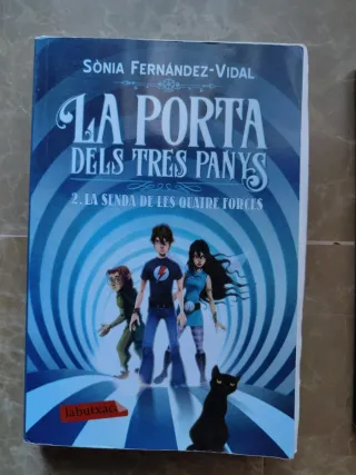 2 llibres La porta dels tres panys