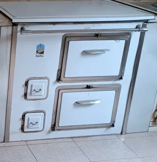 Cocina calefactora antigua