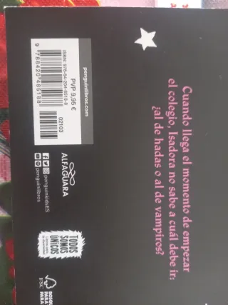 Isadora Moon va al colegio / Isadora Moon Goes