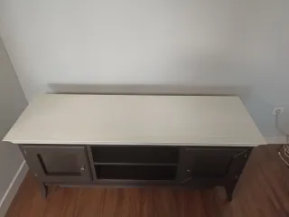 Mueble TV madera maciza marrón y blanco