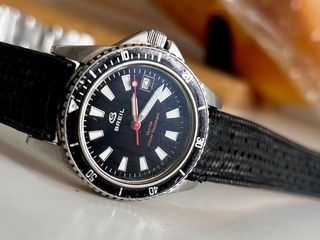 Reloj Breil Diver Negro y Plateado