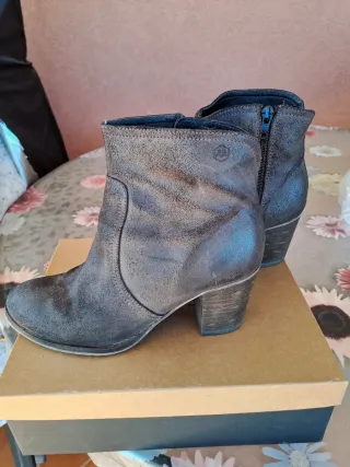 Botines Estefania Mujer Talla 40 Negros