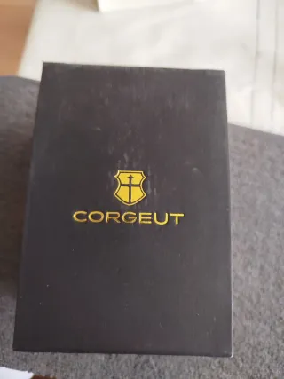 Reloj Corgeut Oro y Blanco