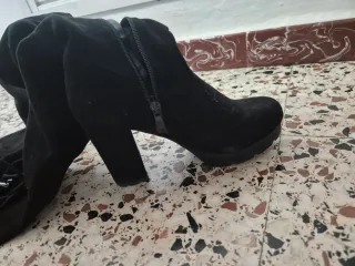 Botas altas negras