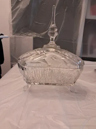 Adorno joyero de cristal tallado