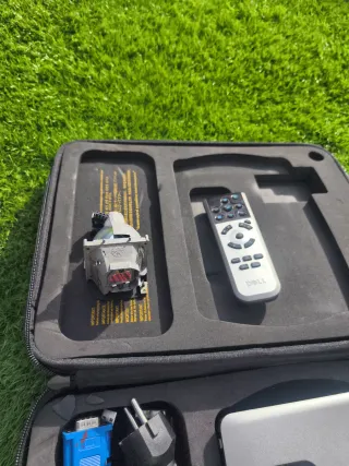 Proyector Dell DLP 3400MP con maletín