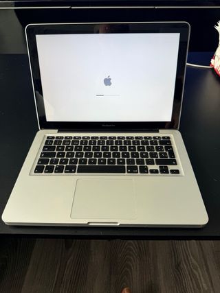 MacBook Pro 13” i7, 16GB RAM, 1TB SSD