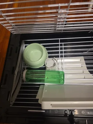 Jaula mediana para mascotas