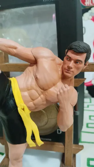 Estatua PVC Jean-Claude Van Damme Diamond Gallery