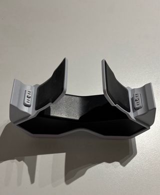 PlayStation 5 + 2 Mandos + Cargador + EA FC 2