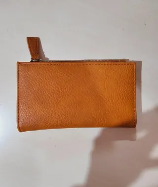 Monedero Stradivarius Marrón camel