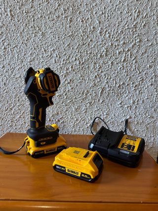 Mini Radial DeWalt 70mm