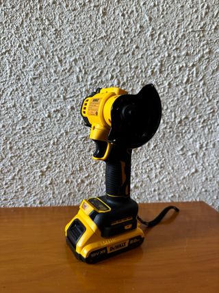 Mini Radial DeWalt 70mm