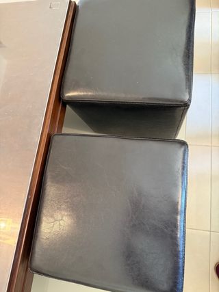 2 Taburetes Polipiel Negros