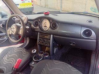 MINI Cooper 2003