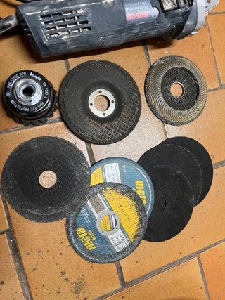 Lote Herramientas: Sierra, Amoladora, Lijadora