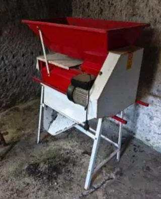 Esportilladora Estrujadora Vino Eléctrica