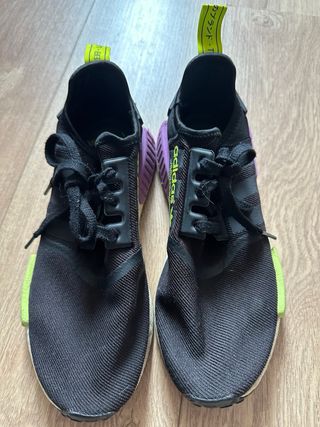 Adidas NMD R1 Negro Morado Lima