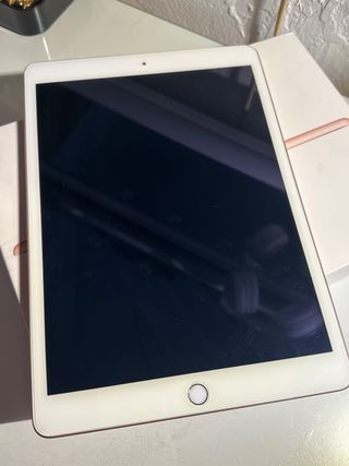 iPad 8ª Gen Dorado