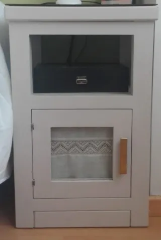 Cómoda,cabecero y mesillas de madera