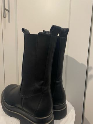 Botas negras plataforma talla 40