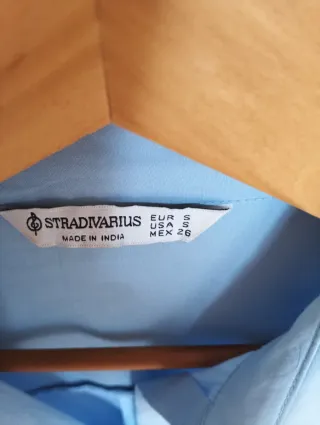 Camisa Stradivarius azul mujer Talla S