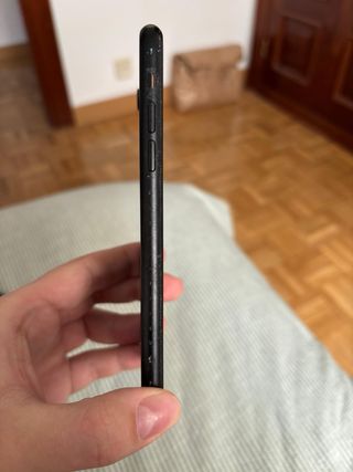 iPhone XR 64 GB + funda