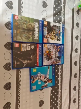Lote 5 Juegos PS4: FIFA 19, The Last of Us, etc.